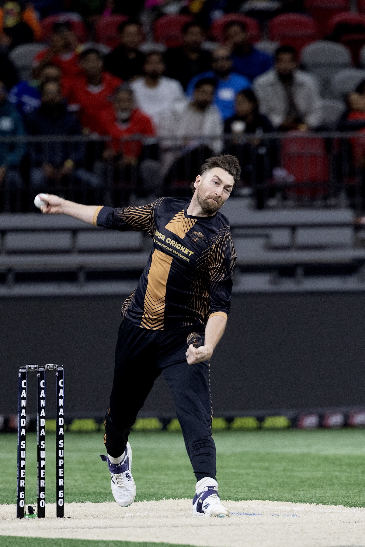 Canada Super 60 Match 10 — Brampton Blitz vs Whiterock Warriors — photo 2